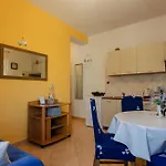 Juraj 아파트