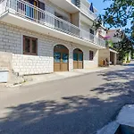 Apartmani Juraj شقة زافالاتيكا