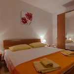 Apartmani Juraj شقة *