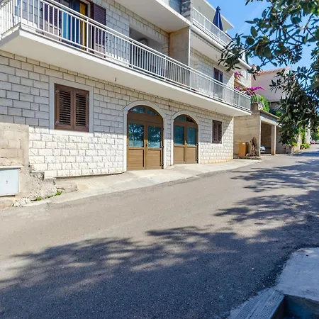 Juraj Διαμέρισμα Zavalatica